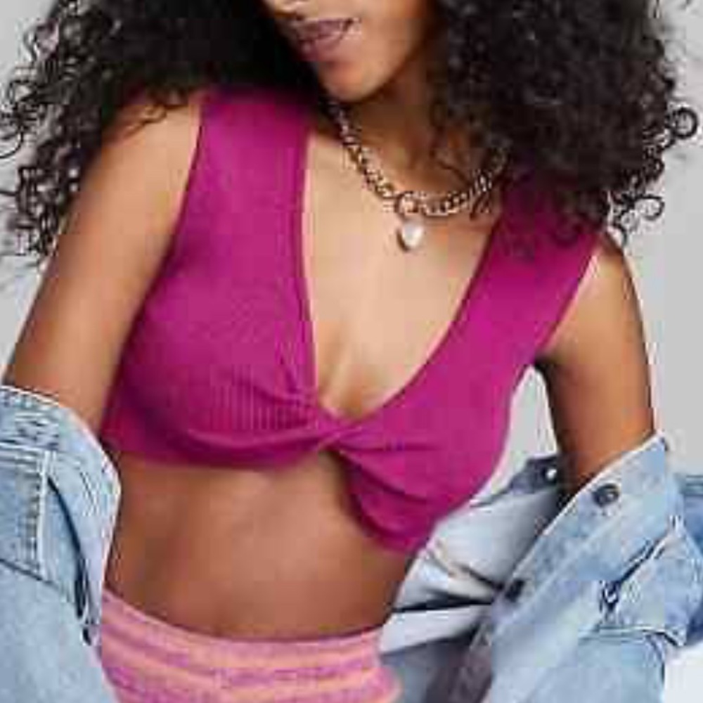 Wild Fable magenta ribbed knit twist front cropped sweater top size medium